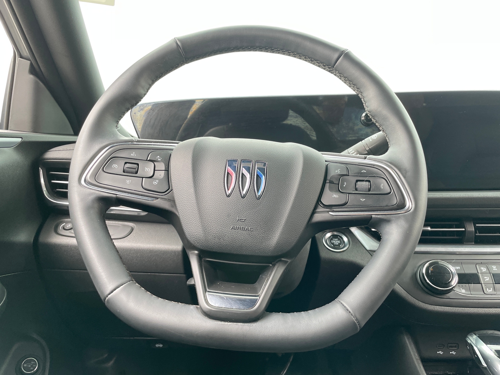 Thumbnail: 2024 Buick Envista - 4