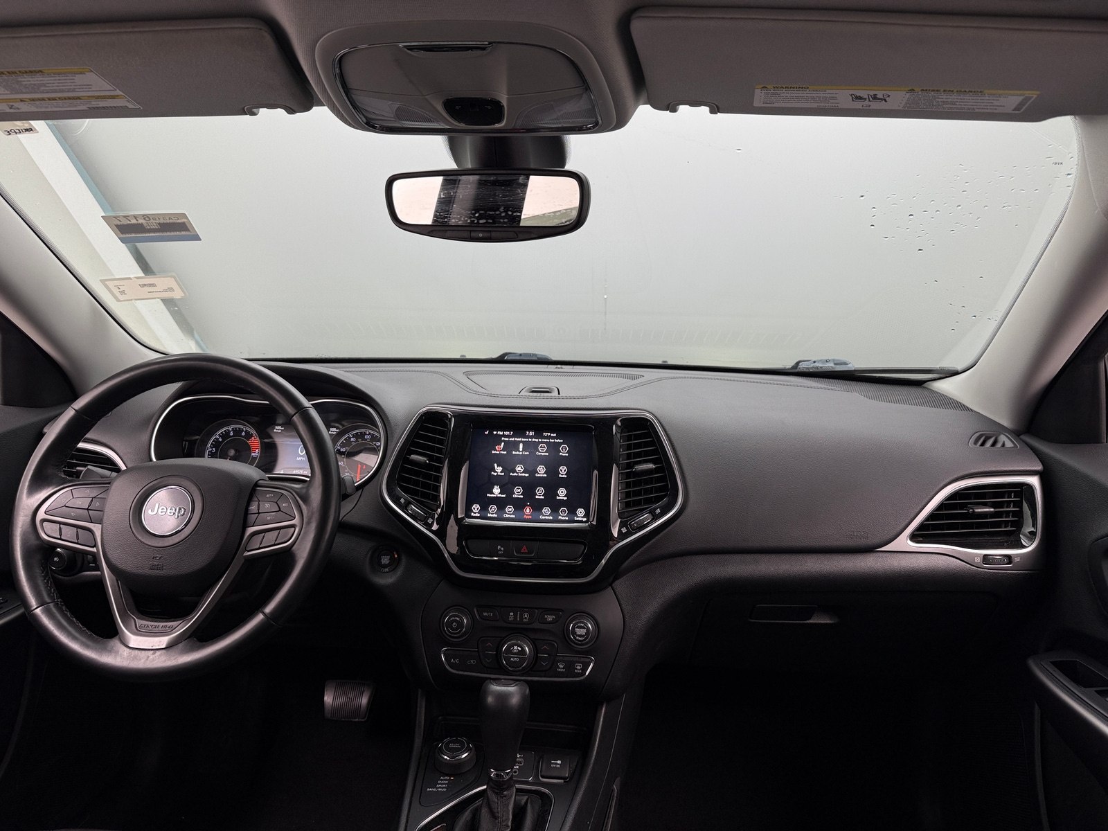 Thumbnail: 2019 Jeep Cherokee - 2