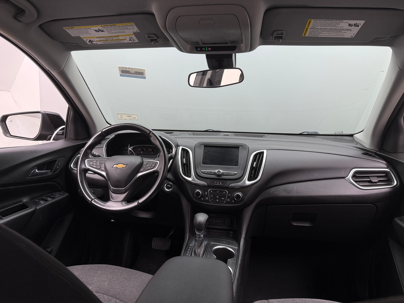Thumbnail: 2022 Chevrolet Equinox - 3