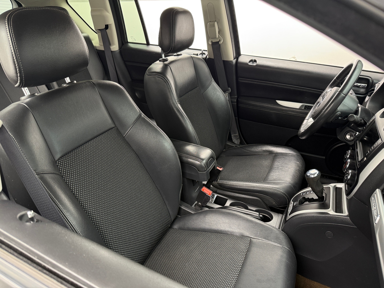 Thumbnail: 2016 Jeep Compass - 2