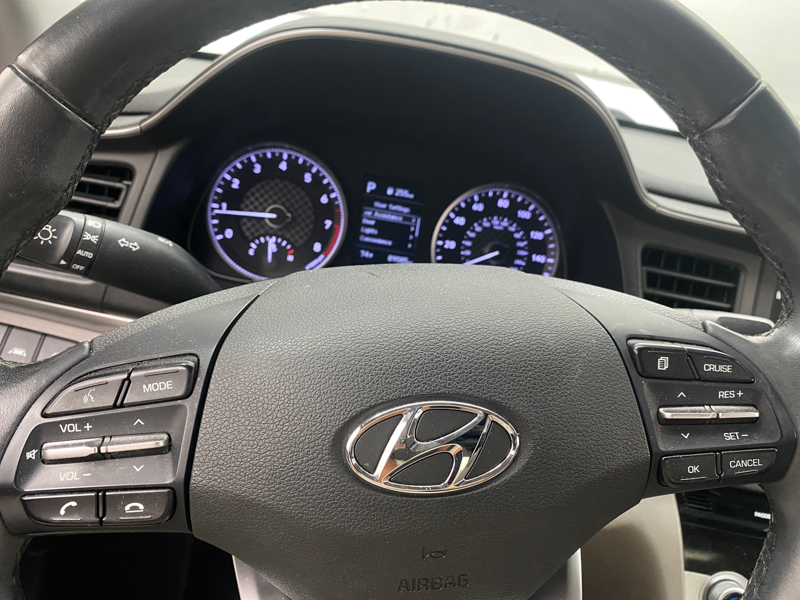 Thumbnail: 2020 Hyundai Elantra - 5