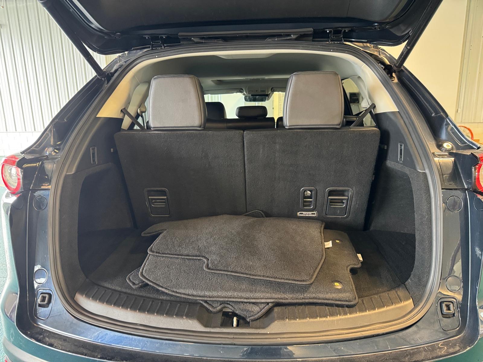 Thumbnail: 2019 Mazda CX-9 - 6