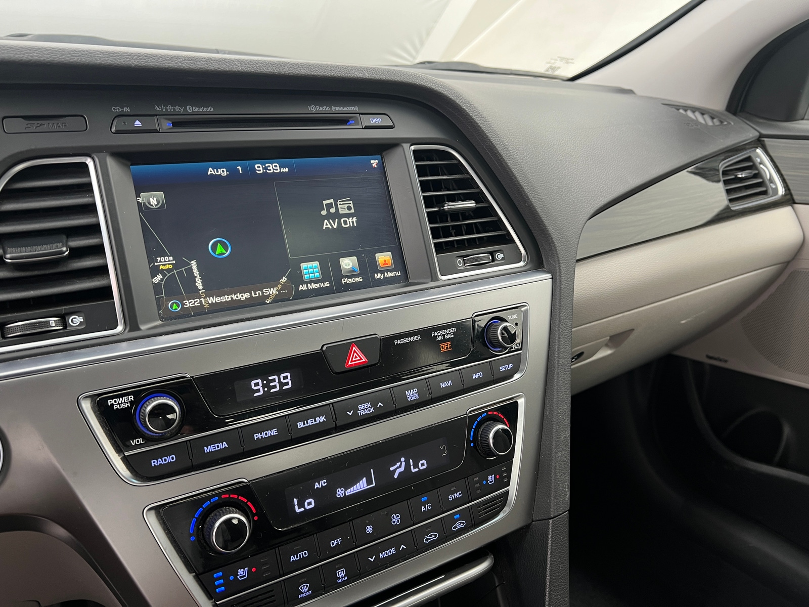 Thumbnail: 2017 Hyundai Sonata - 3