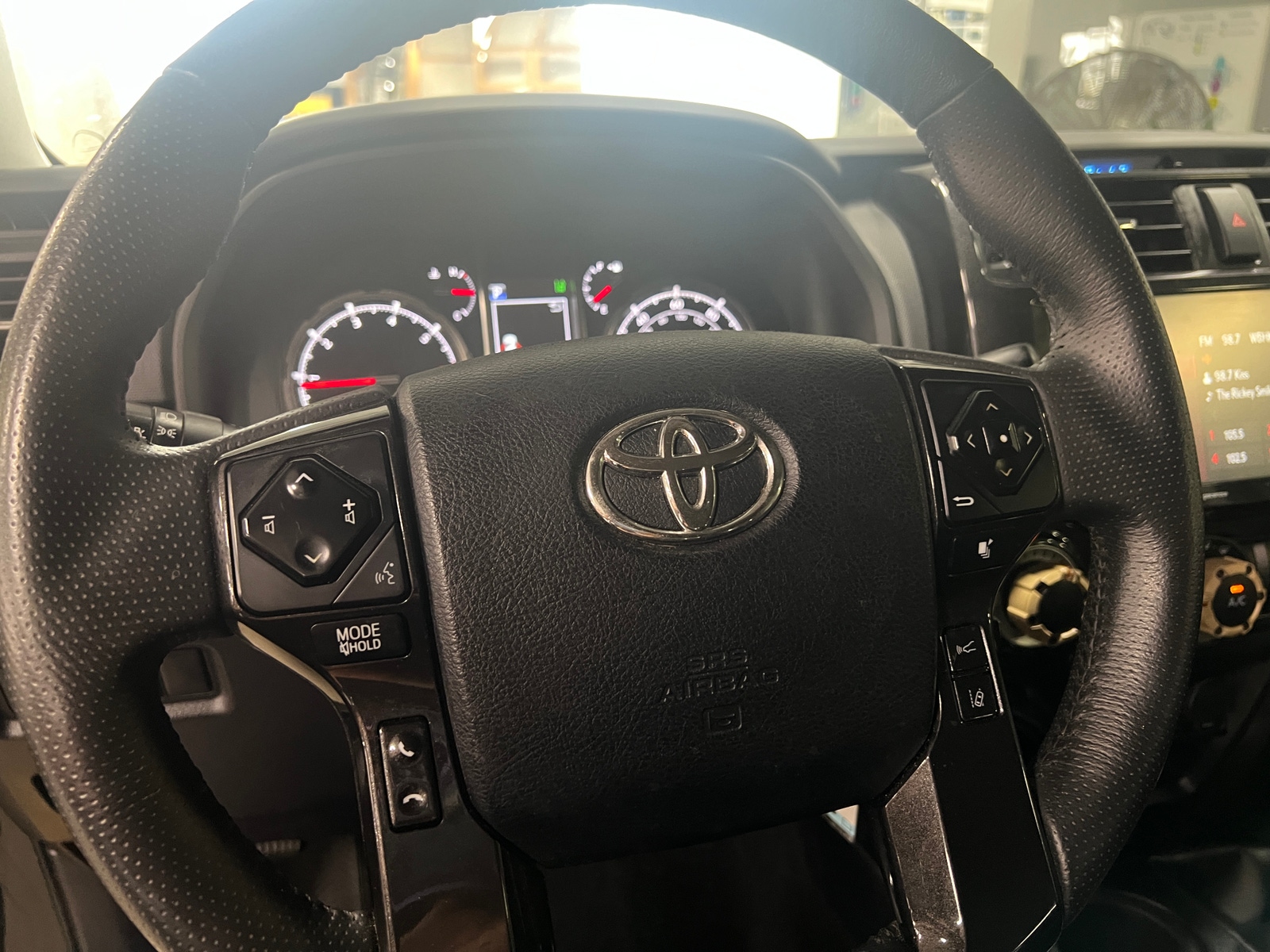 Thumbnail: 2020 Toyota 4Runner - 5