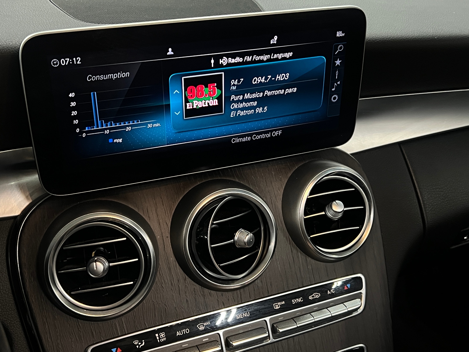 Thumbnail: 2020 Mercedes-Benz C-Class - 3