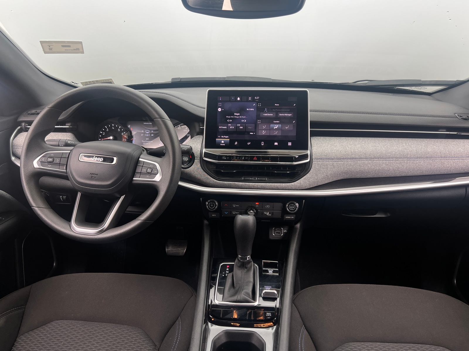 Thumbnail: 2023 Jeep Compass - 3