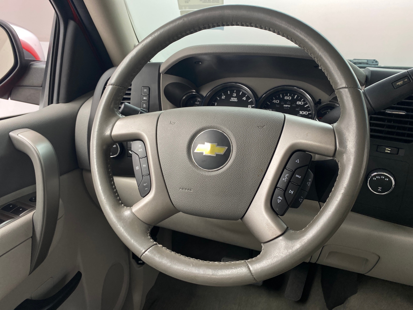 Thumbnail: 2013 Chevrolet Silverado 1500 - 5