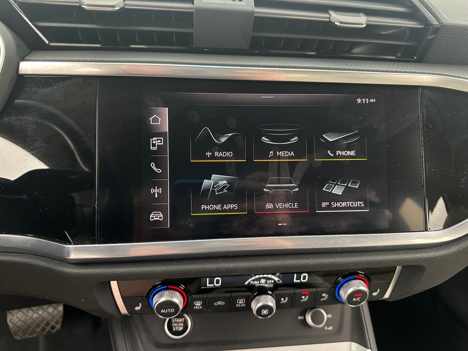 Thumbnail: 2021 Audi Q3 - 3