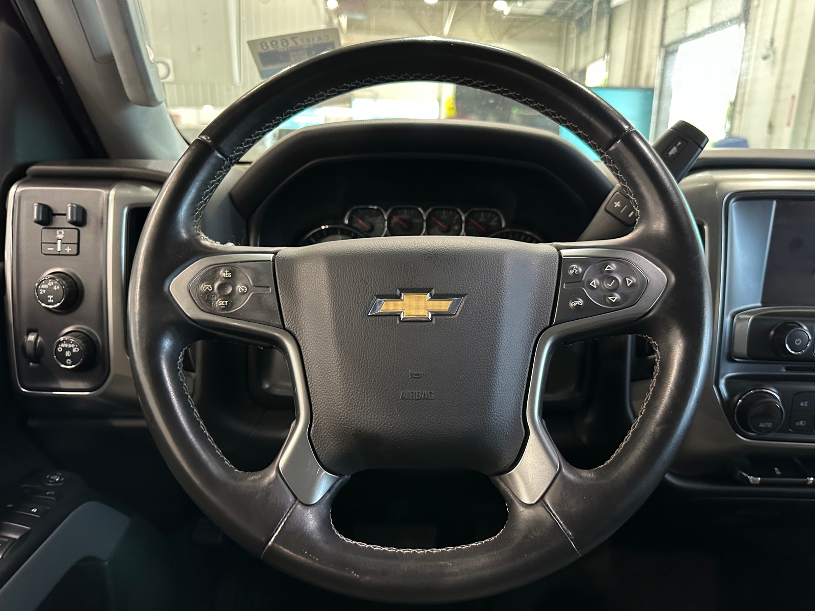 Thumbnail: 2014 Chevrolet Silverado 1500 - 5