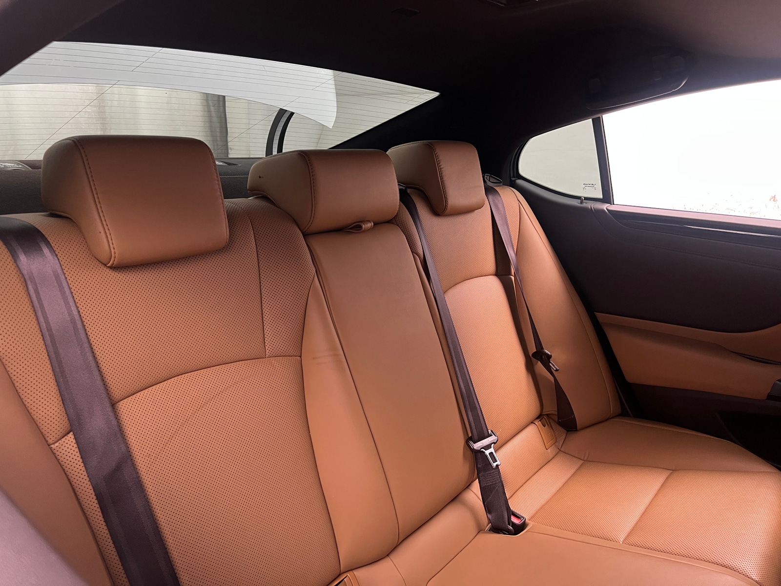 Thumbnail: 2019 Lexus ES - 6