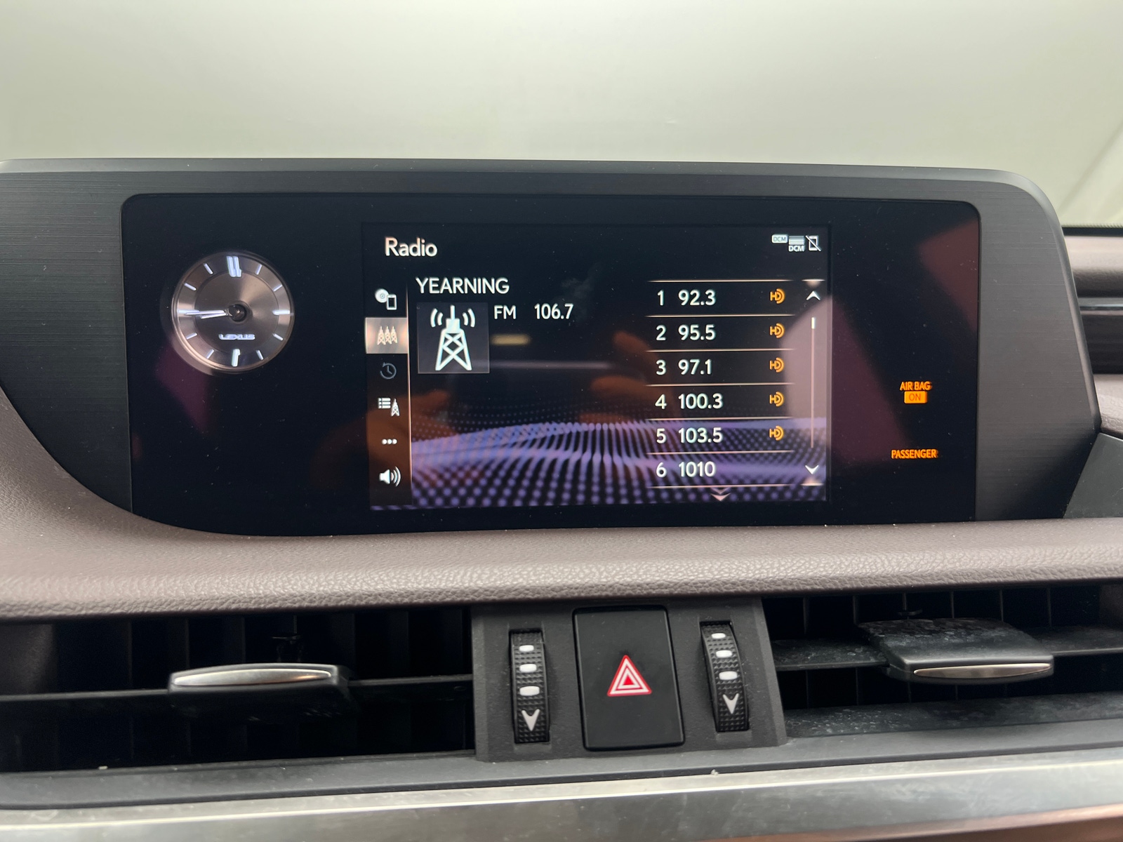 Thumbnail: 2019 Lexus ES - 4