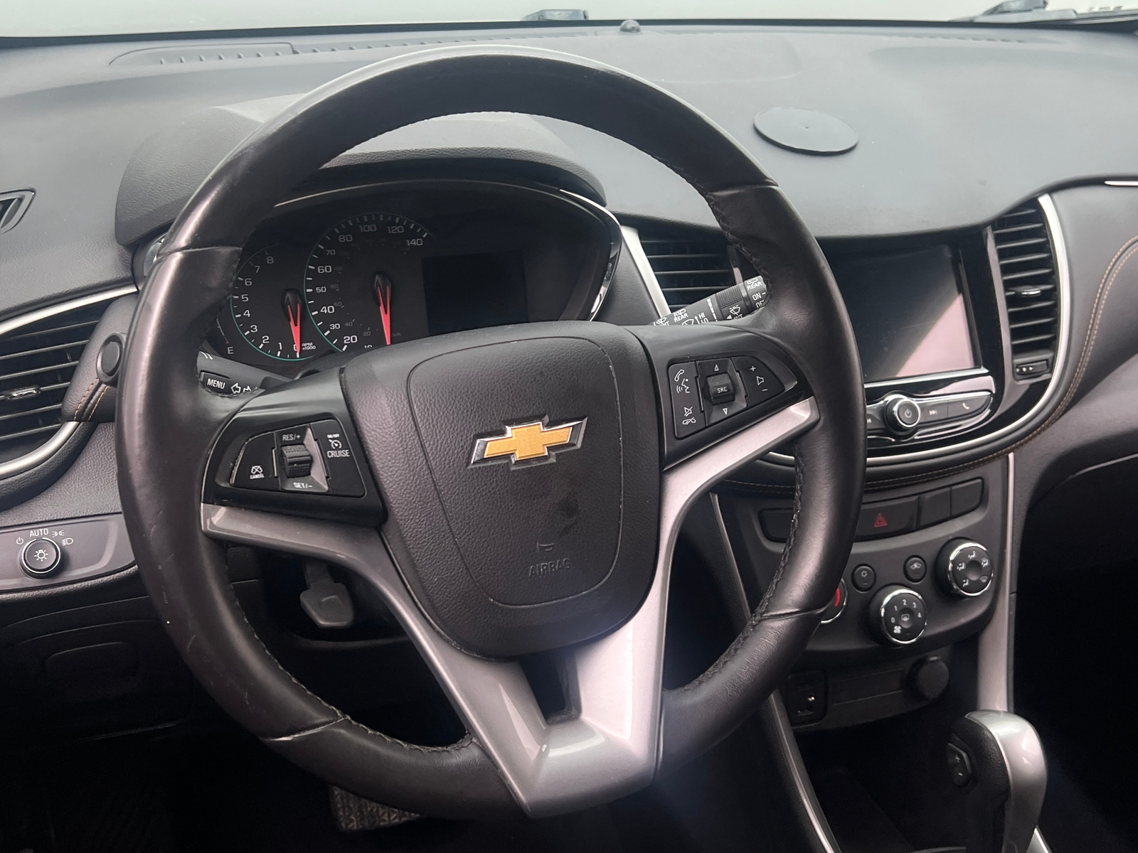 Thumbnail: 2018 Chevrolet Trax - 5