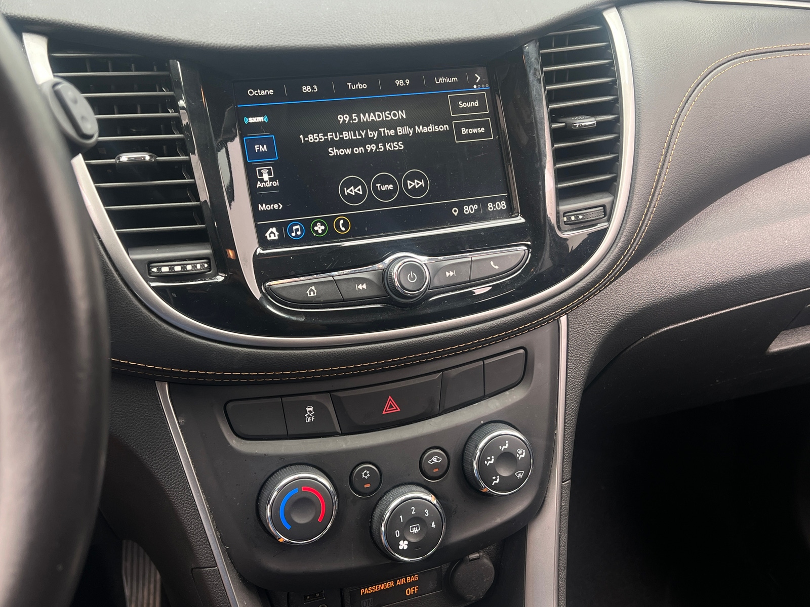 Thumbnail: 2018 Chevrolet Trax - 4