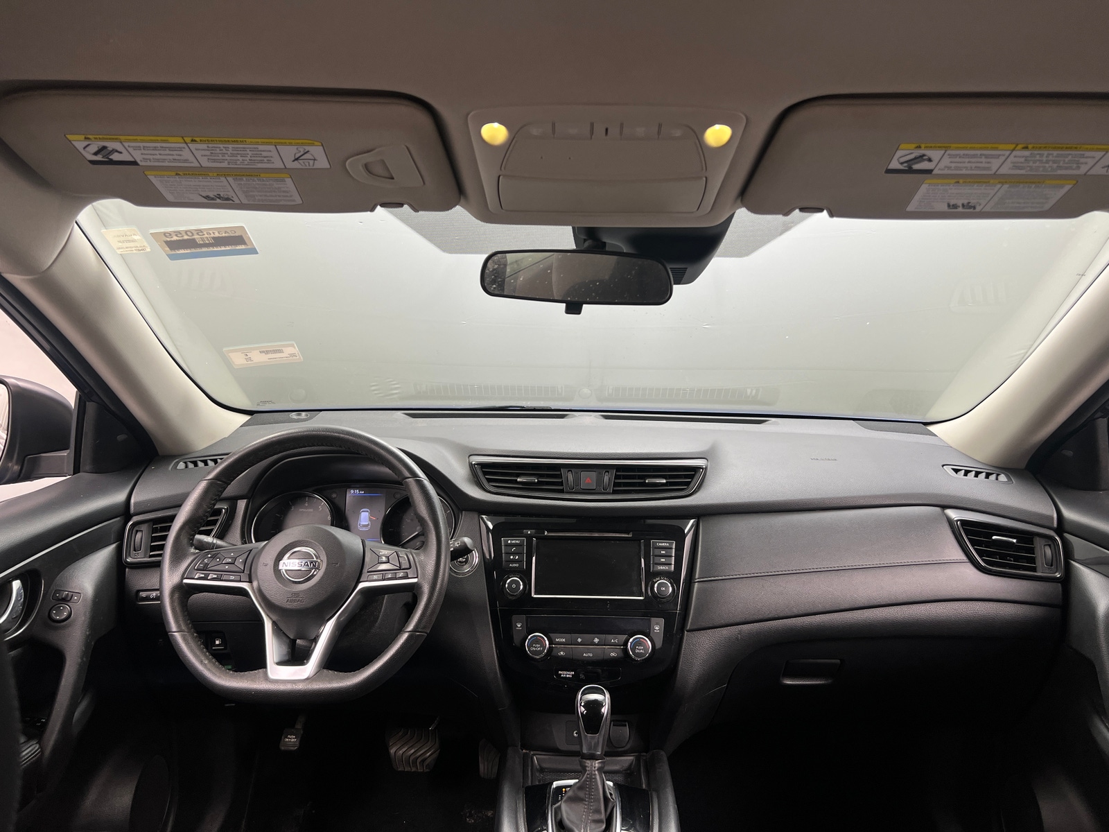 Thumbnail: 2019 Nissan Rogue - 3