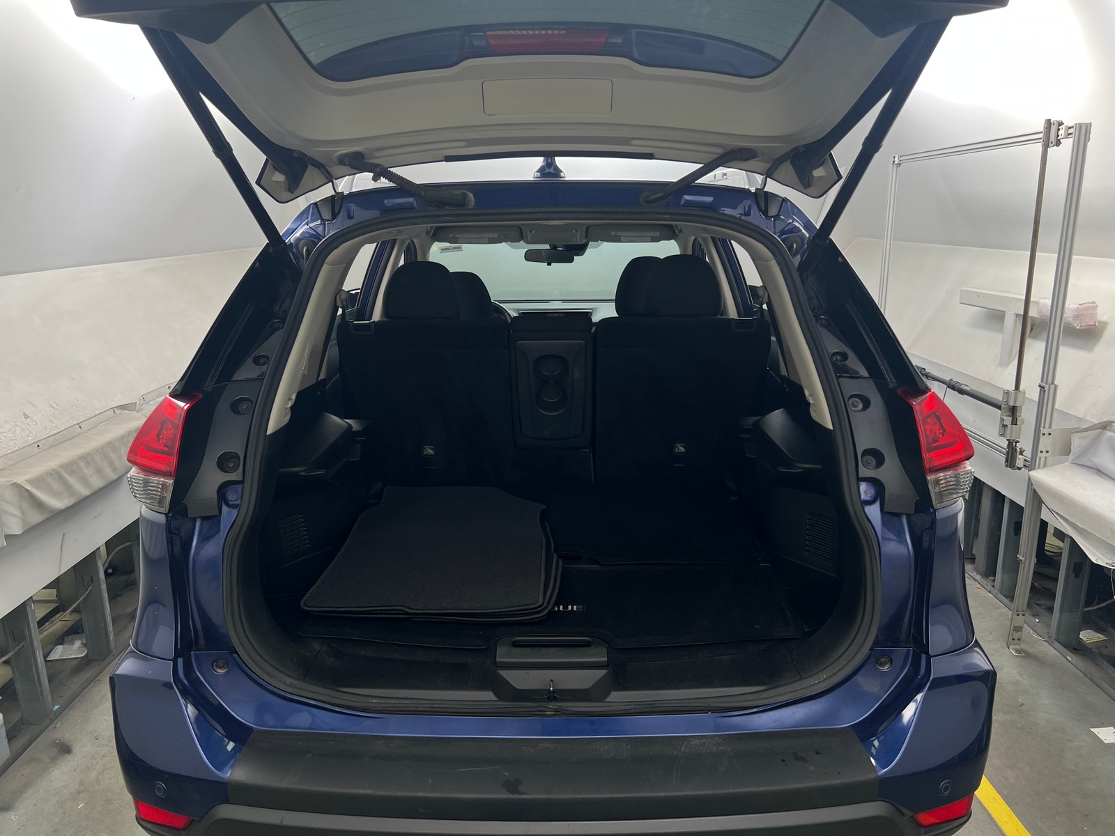 Thumbnail: 2019 Nissan Rogue - 7