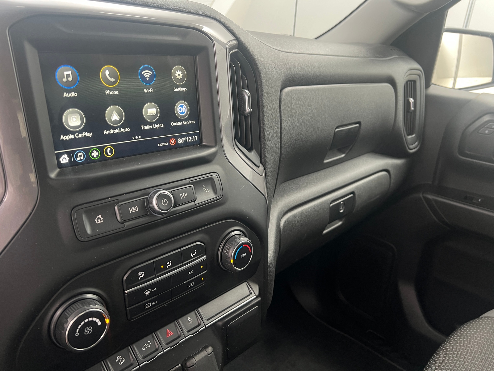 Thumbnail: 2019 Chevrolet Silverado 1500 - 4