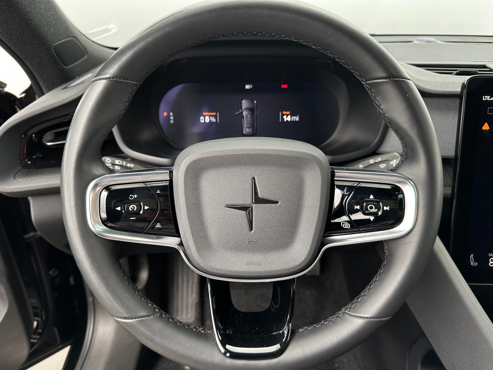 Thumbnail: 2022 Polestar 2 - 5