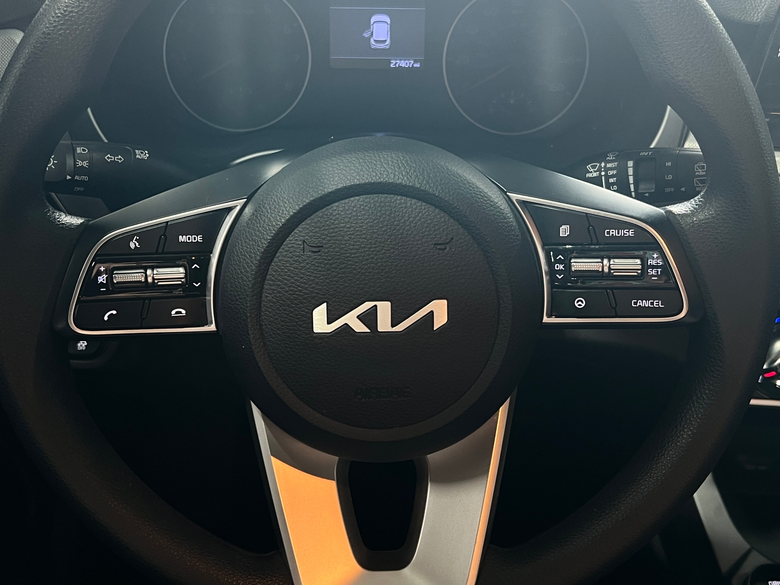 Thumbnail: 2023 Kia Seltos - 5