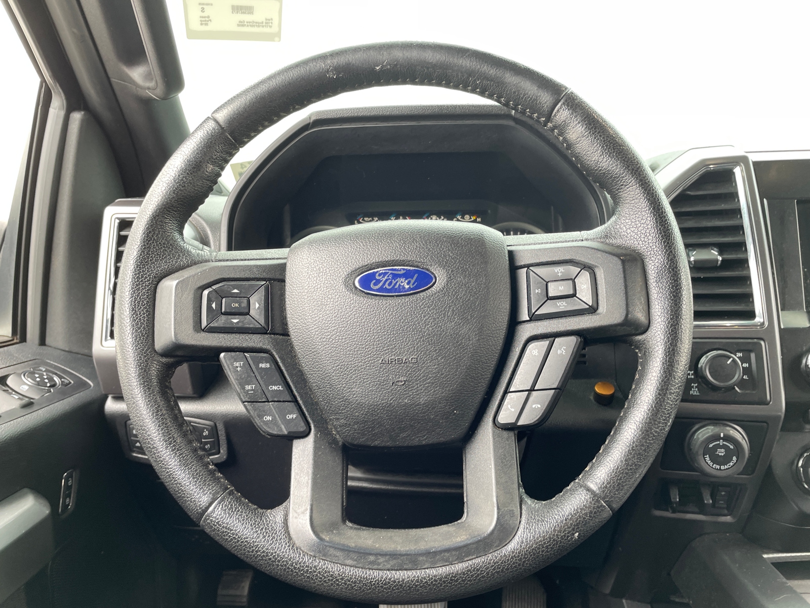 Thumbnail: 2016 Ford Econoline - 5