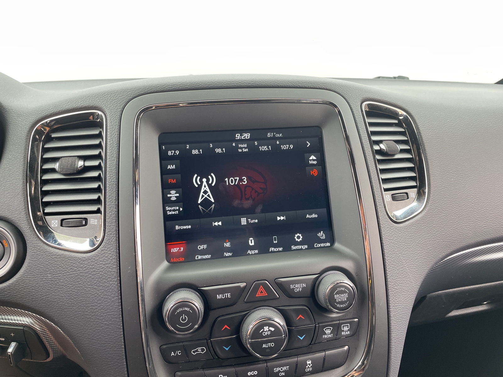 Thumbnail: 2020 Dodge Durango - 3