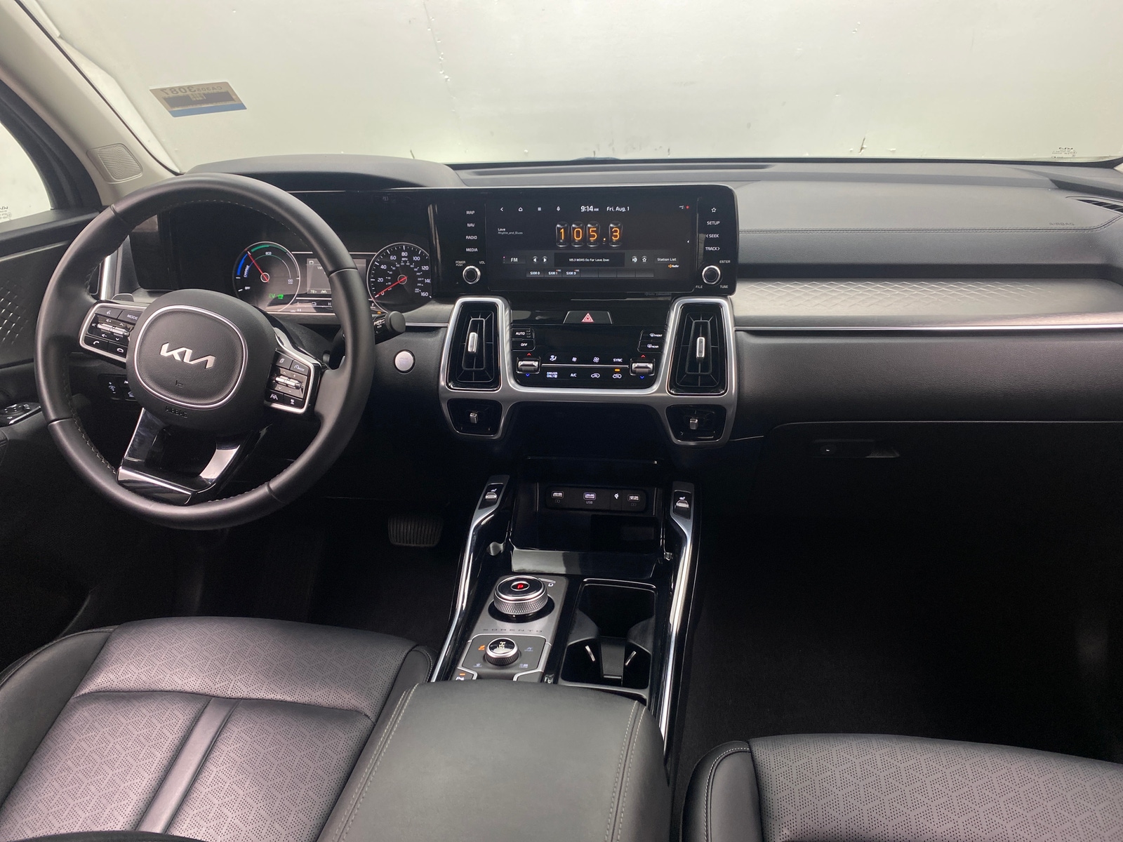 Thumbnail: 2022 Kia Sorento - 2