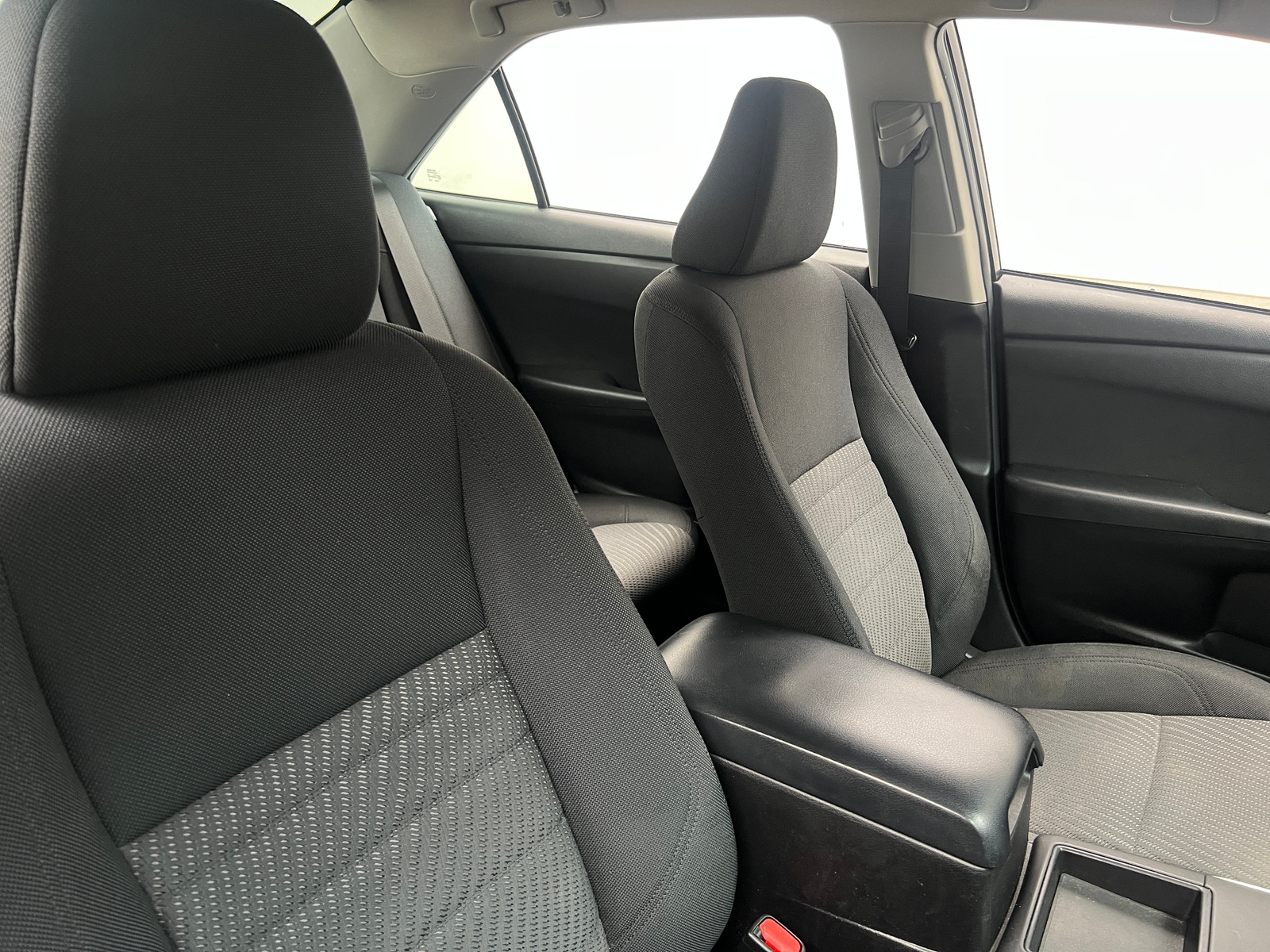 Thumbnail: 2015 Toyota Camry - 2