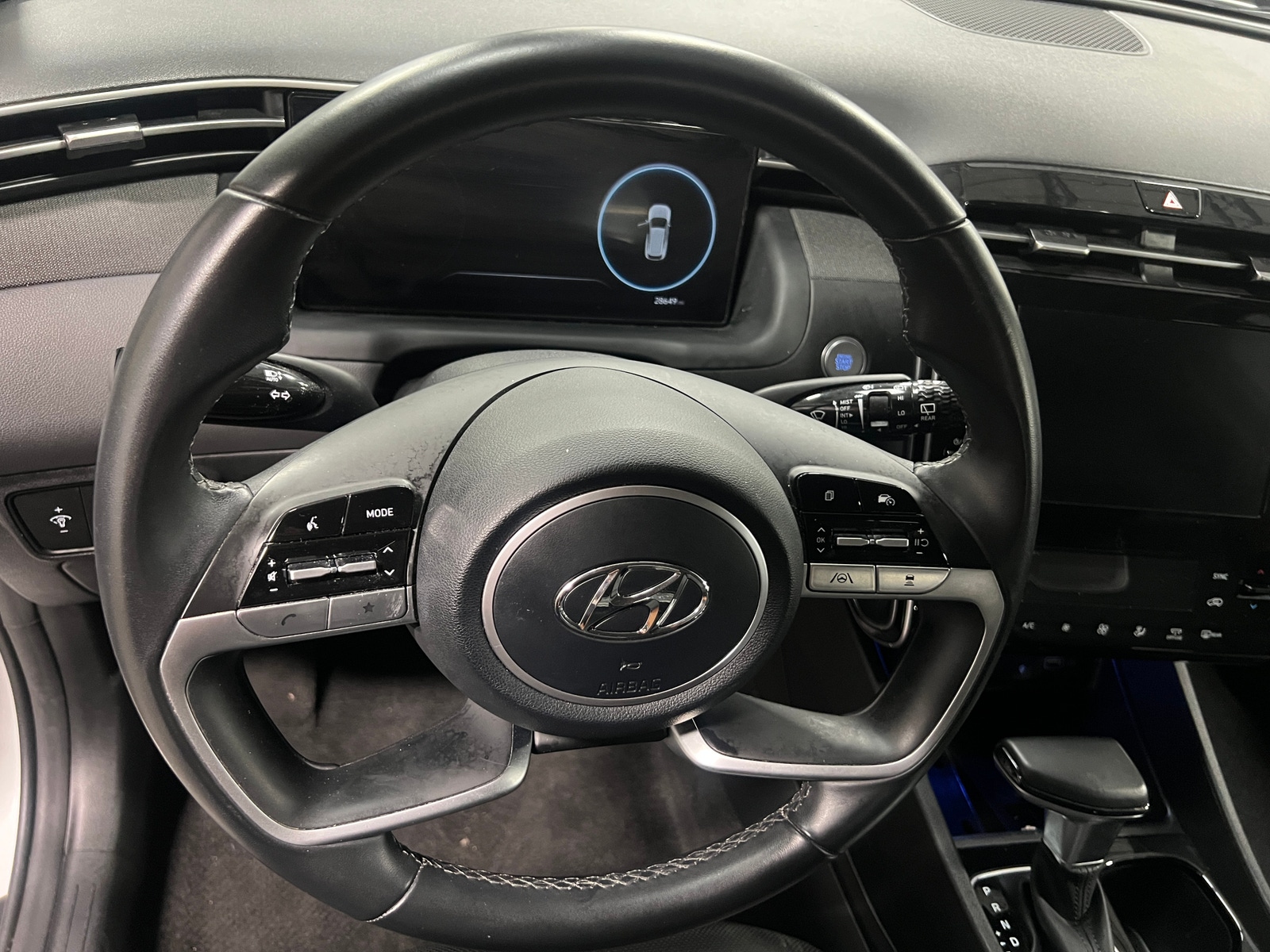 Thumbnail: 2022 Hyundai Tucson - 4