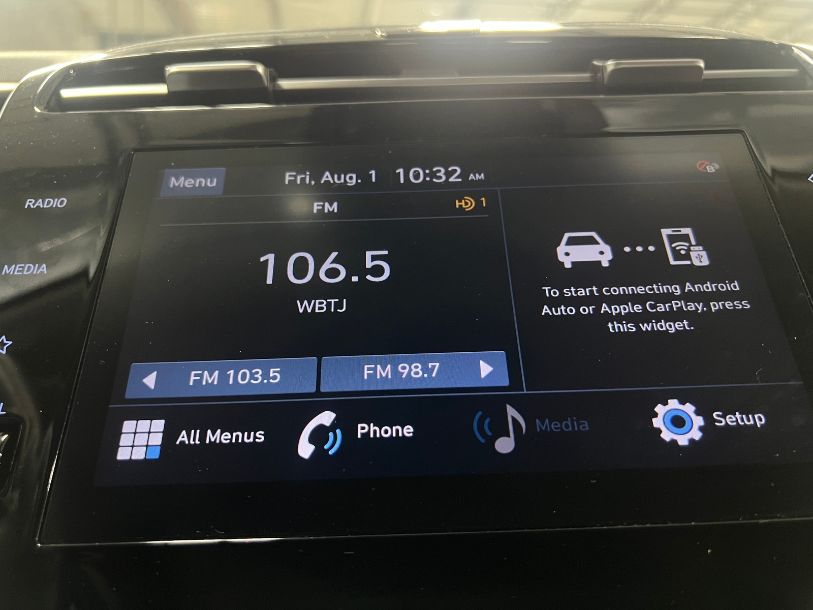 Thumbnail: 2022 Hyundai Tucson - 3