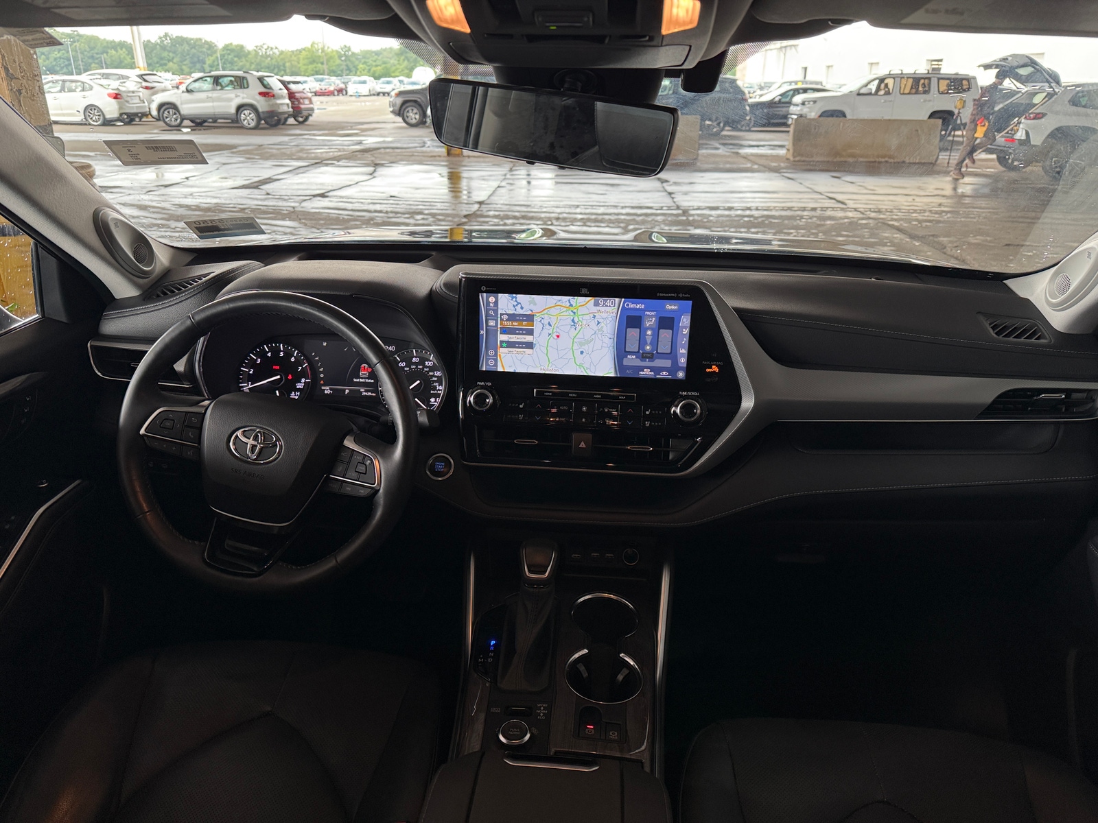 Thumbnail: 2021 Toyota Highlander - 2