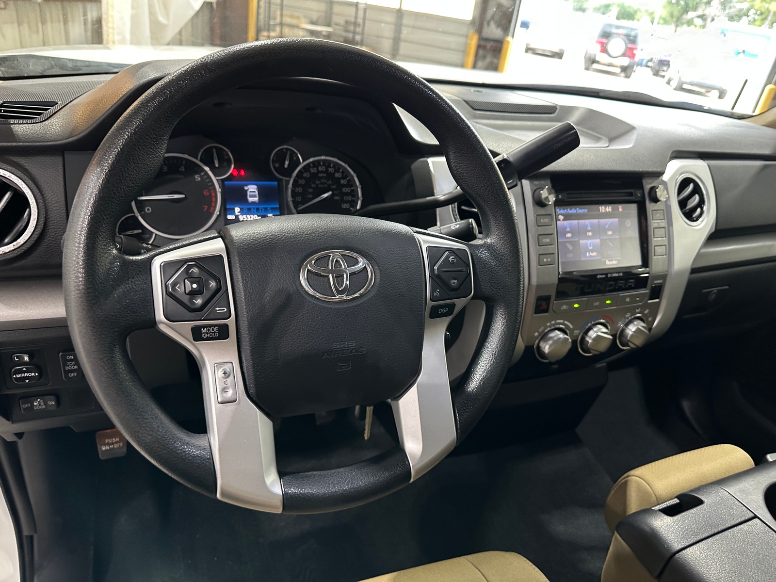 Thumbnail: 2015 Toyota Tundra - 5