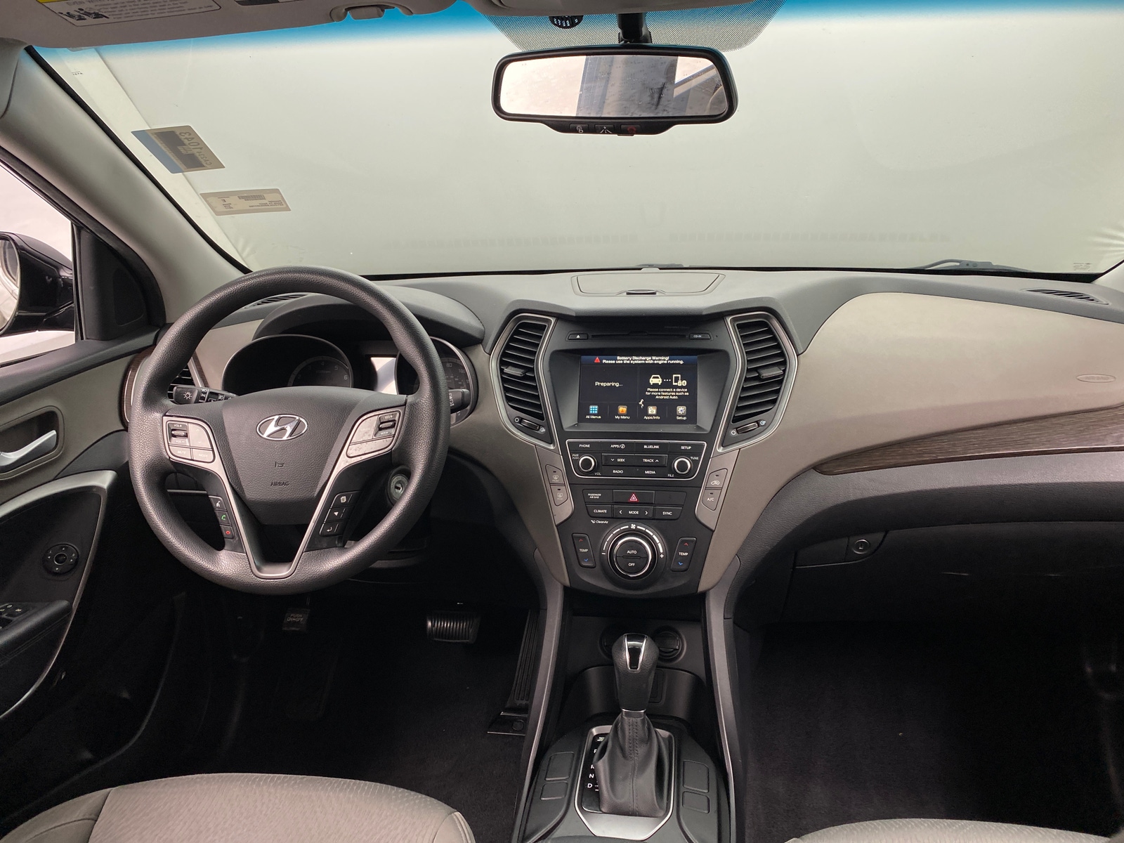 Thumbnail: 2017 Hyundai Santa Fe - 3