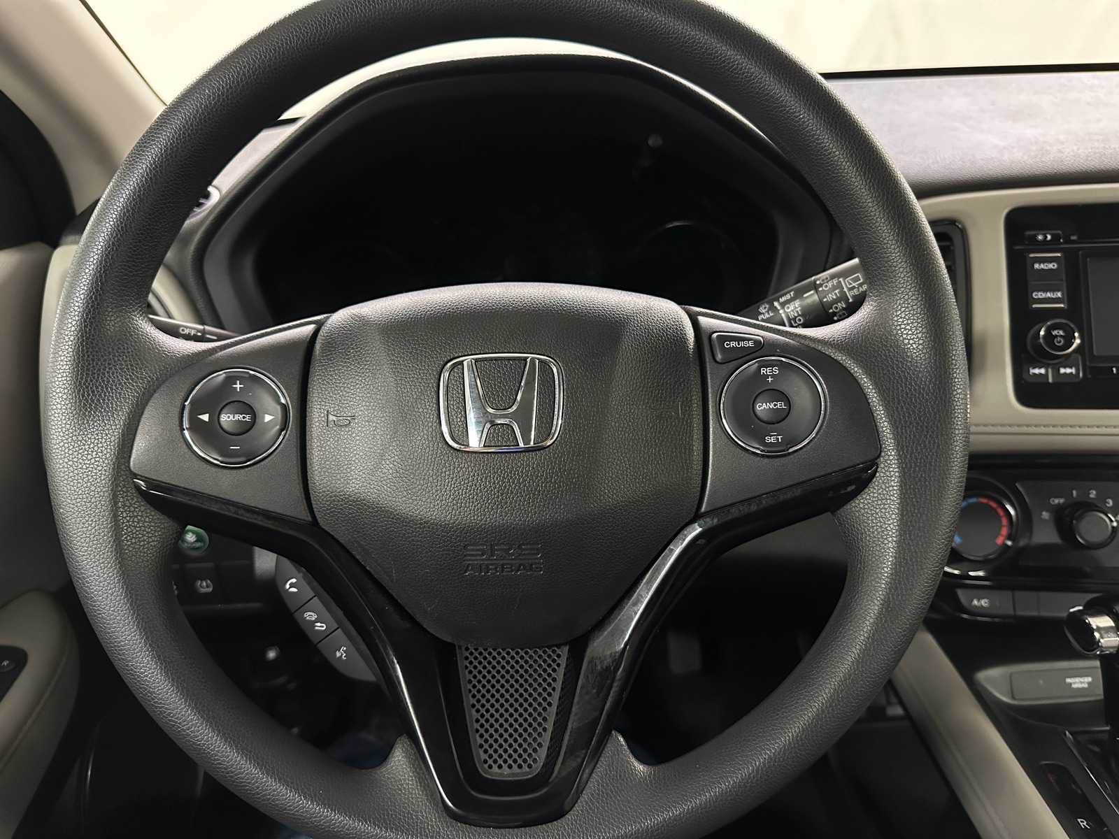 Thumbnail: 2016 Honda HR-V - 5