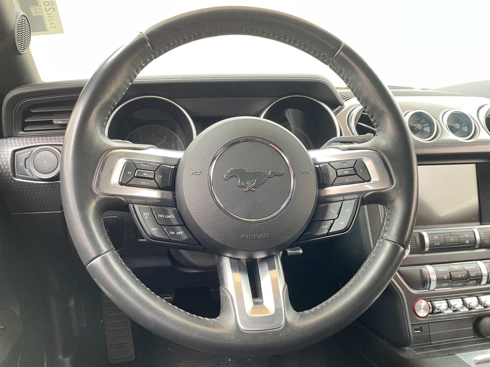 Thumbnail: 2019 Ford Mustang - 4