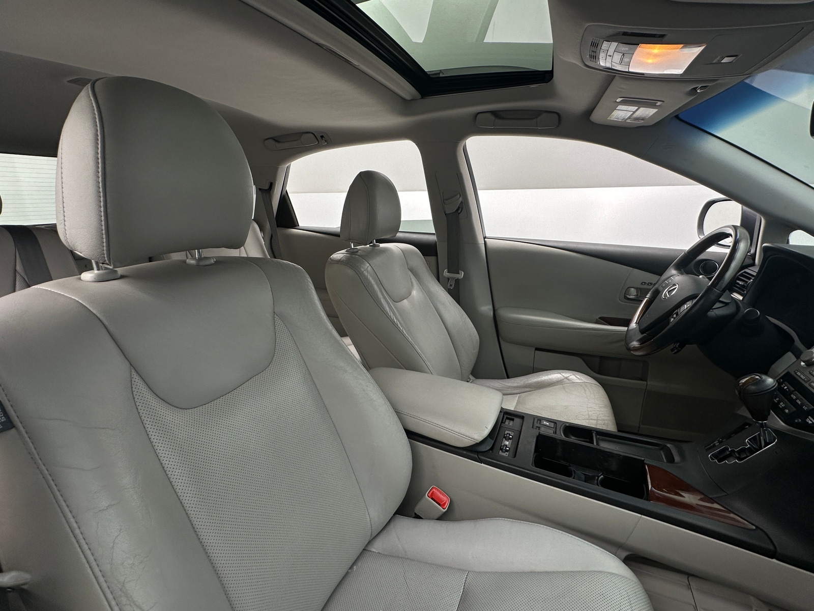 Thumbnail: 2012 Lexus RX - 2