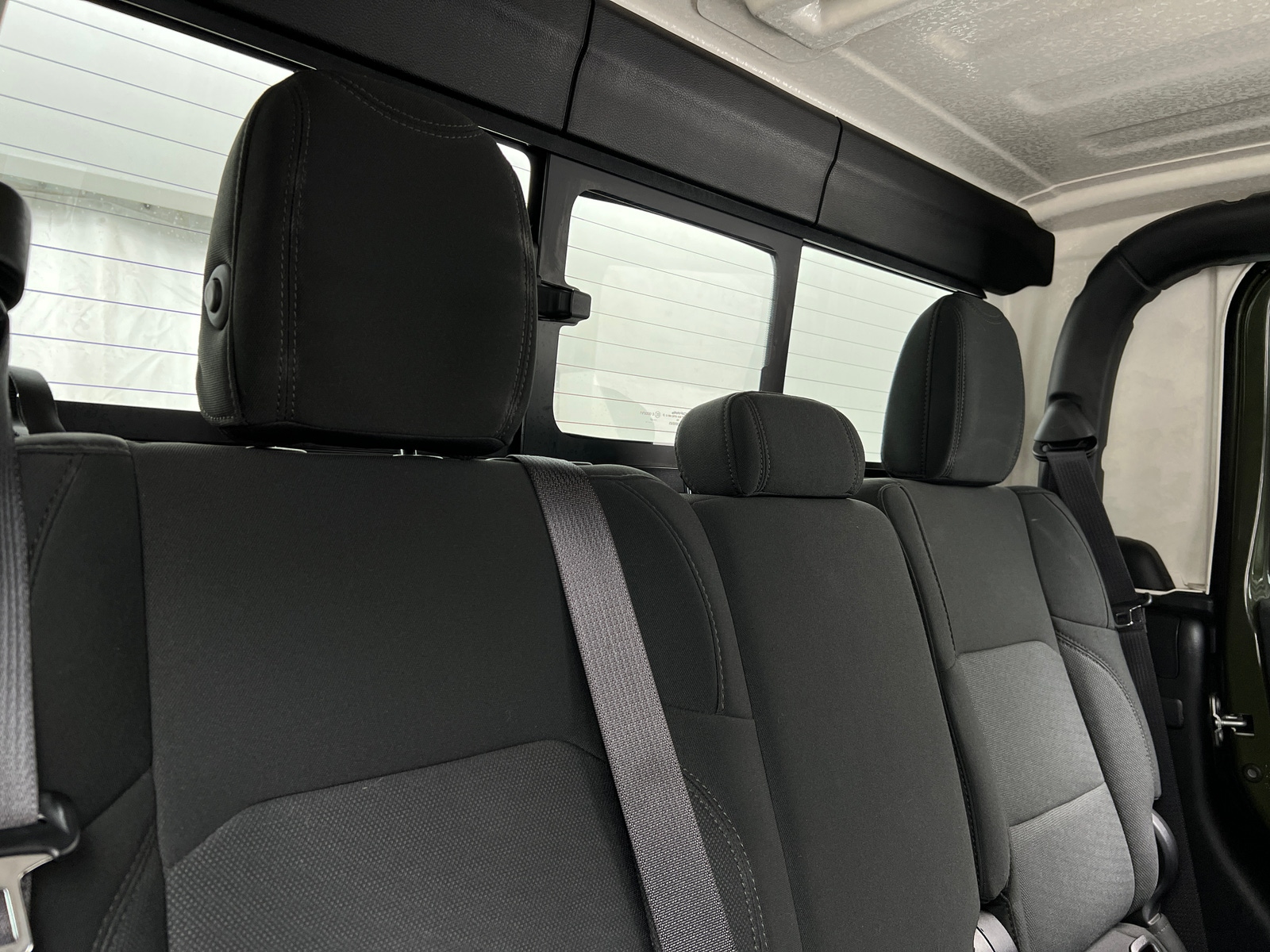 Thumbnail: 2021 Jeep Gladiator - 6