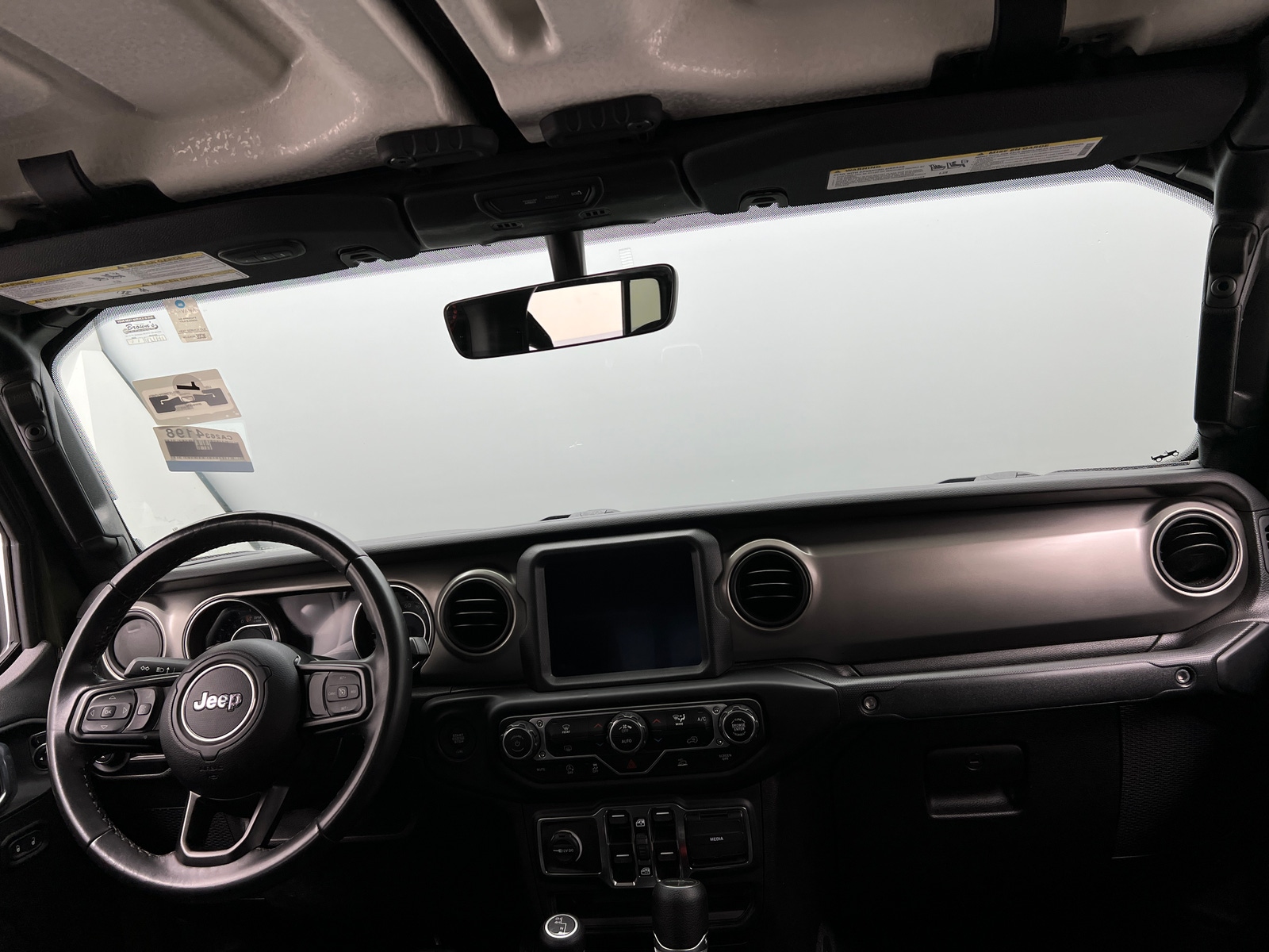 Thumbnail: 2021 Jeep Gladiator - 3