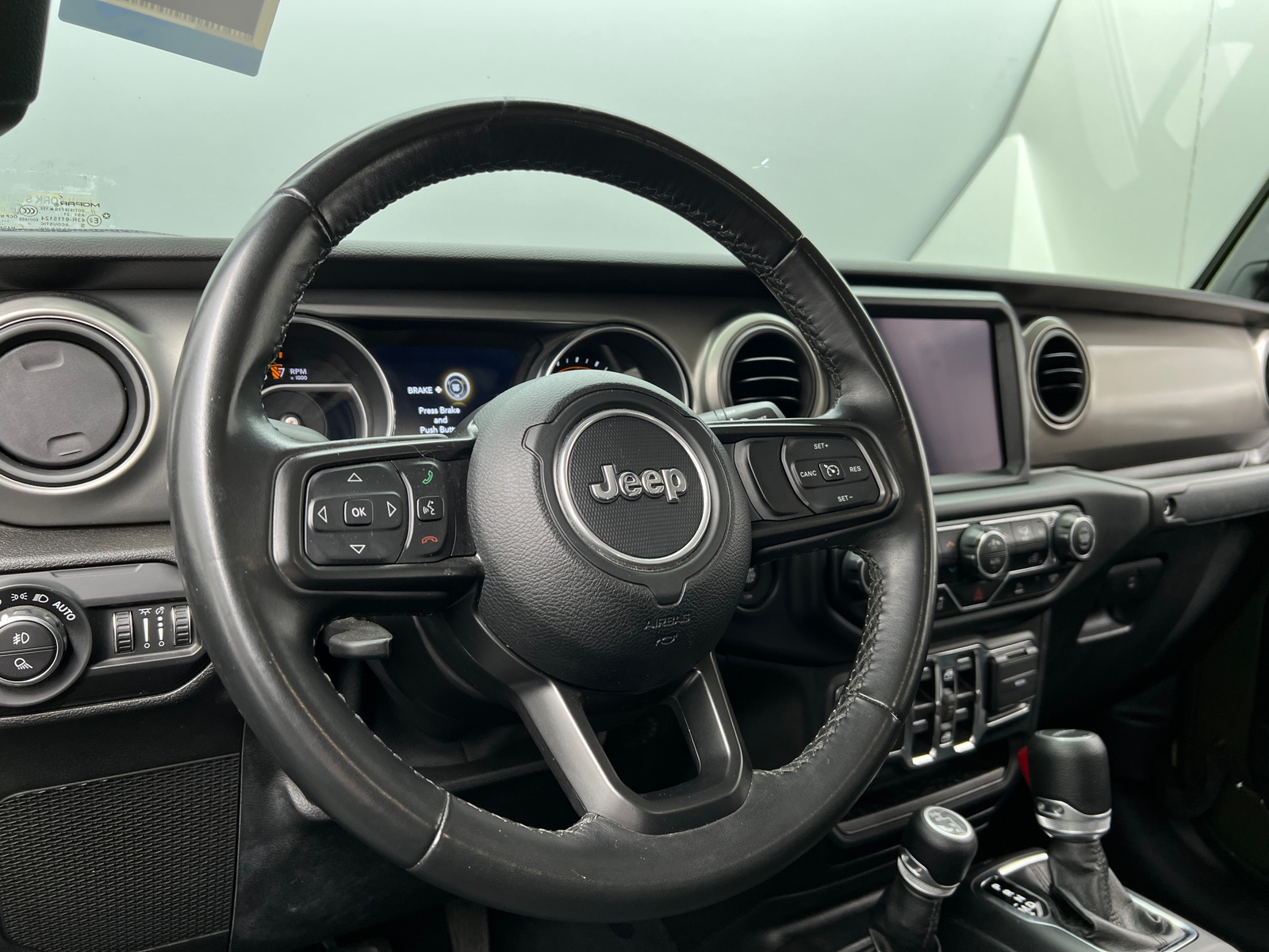 Thumbnail: 2021 Jeep Gladiator - 5