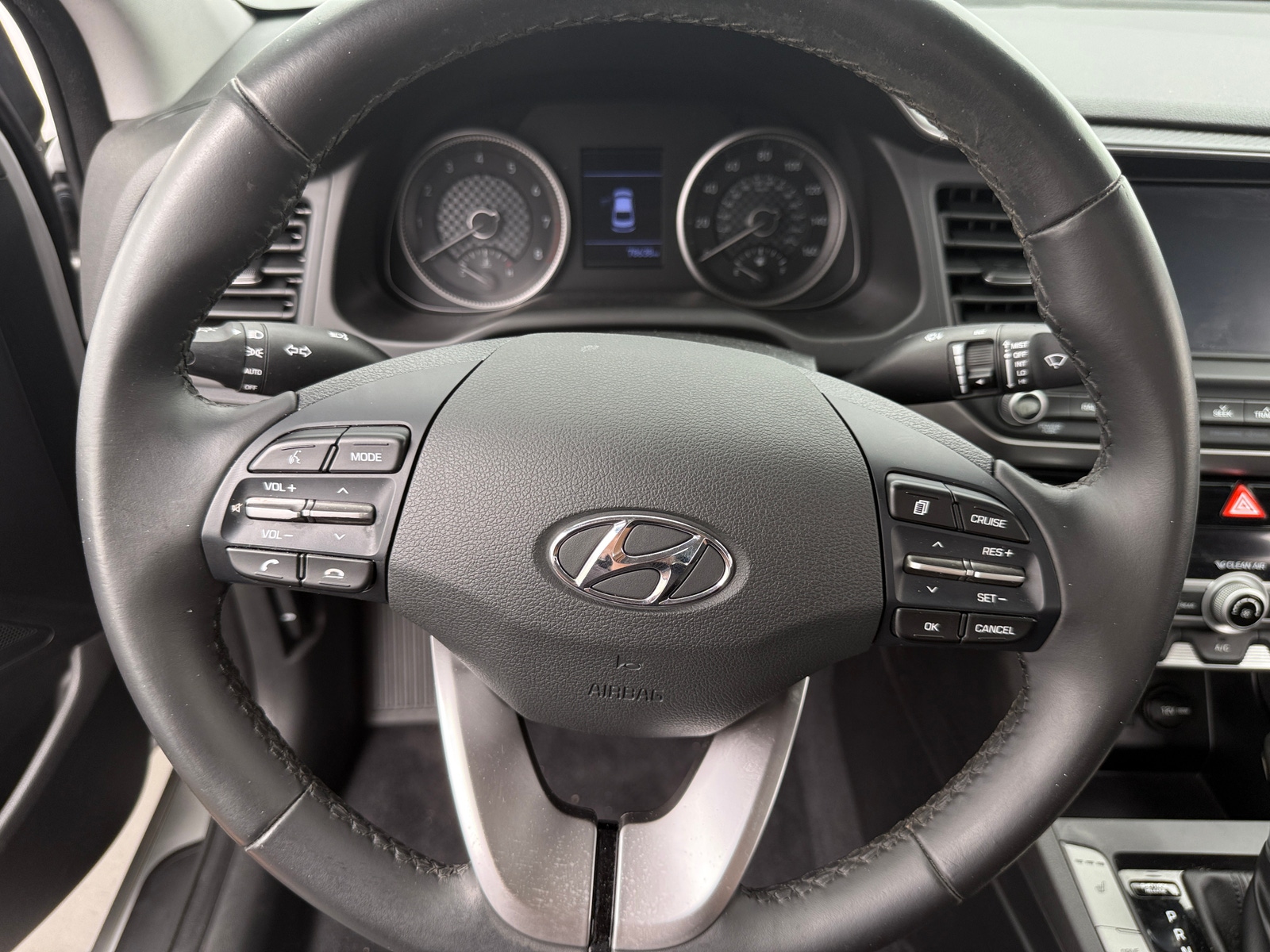 Thumbnail: 2019 Hyundai Elantra - 5