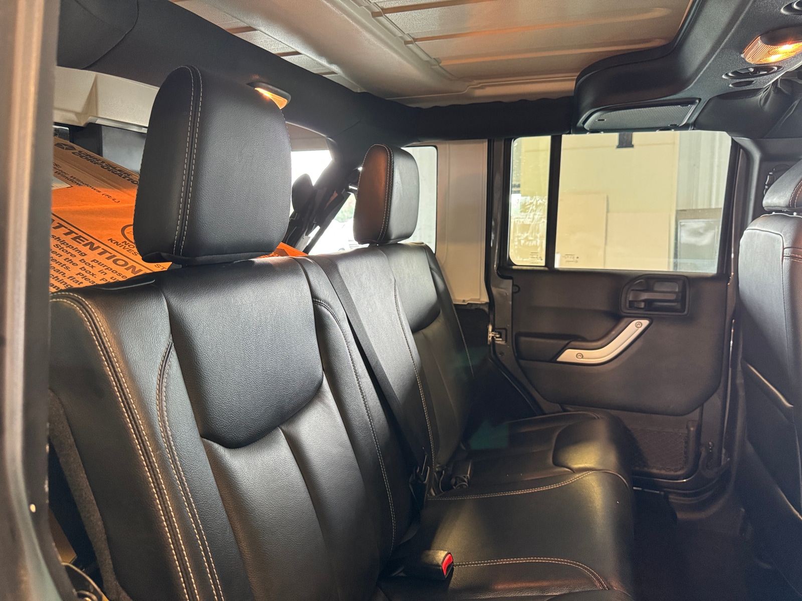 Thumbnail: 2016 Jeep Wrangler - 5