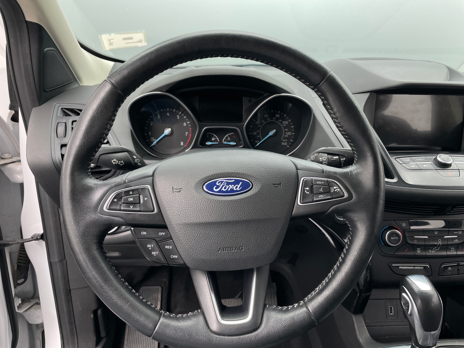 Thumbnail: 2019 Ford Escape - 5
