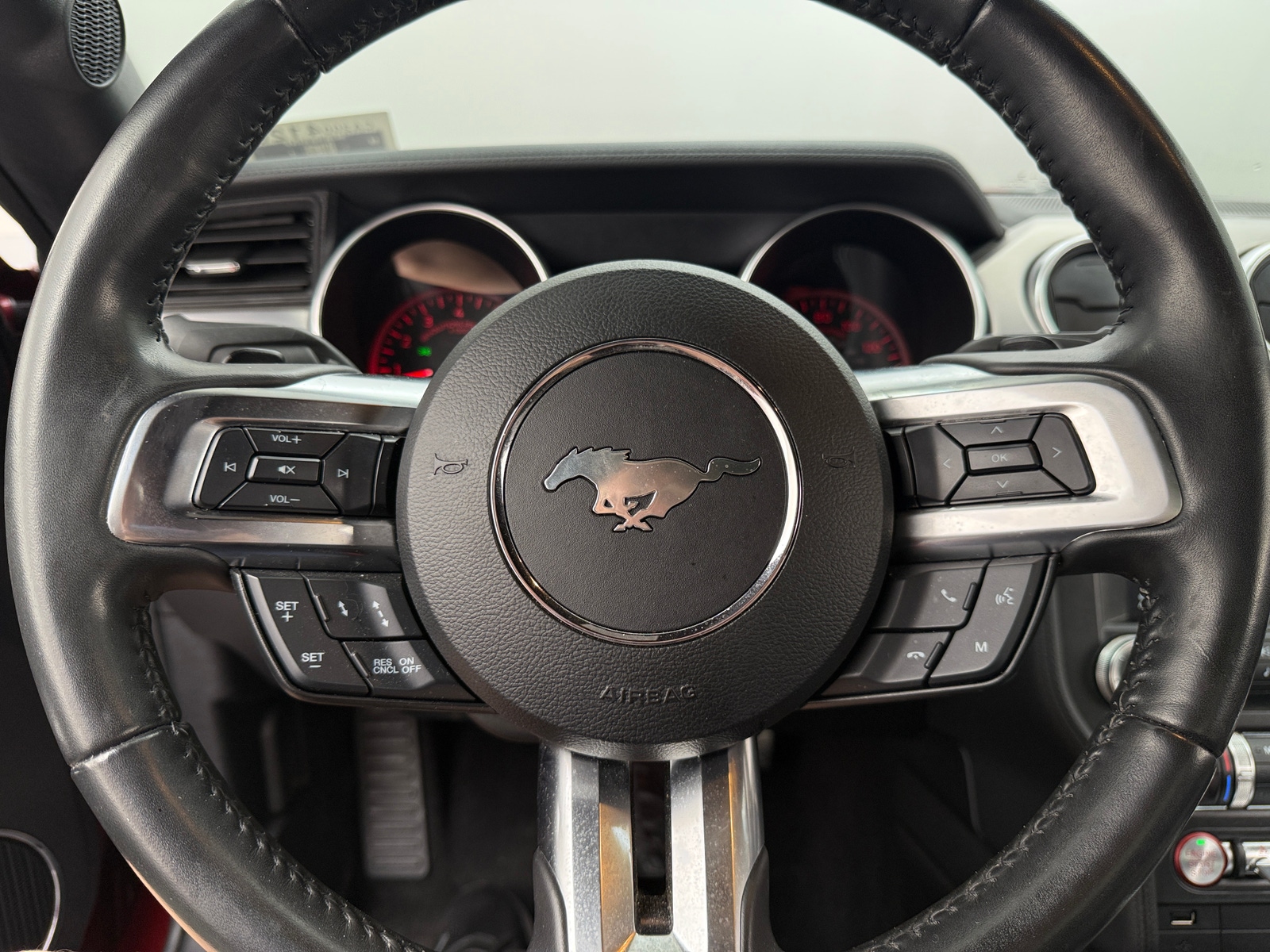 Thumbnail: 2019 Ford Mustang - 3