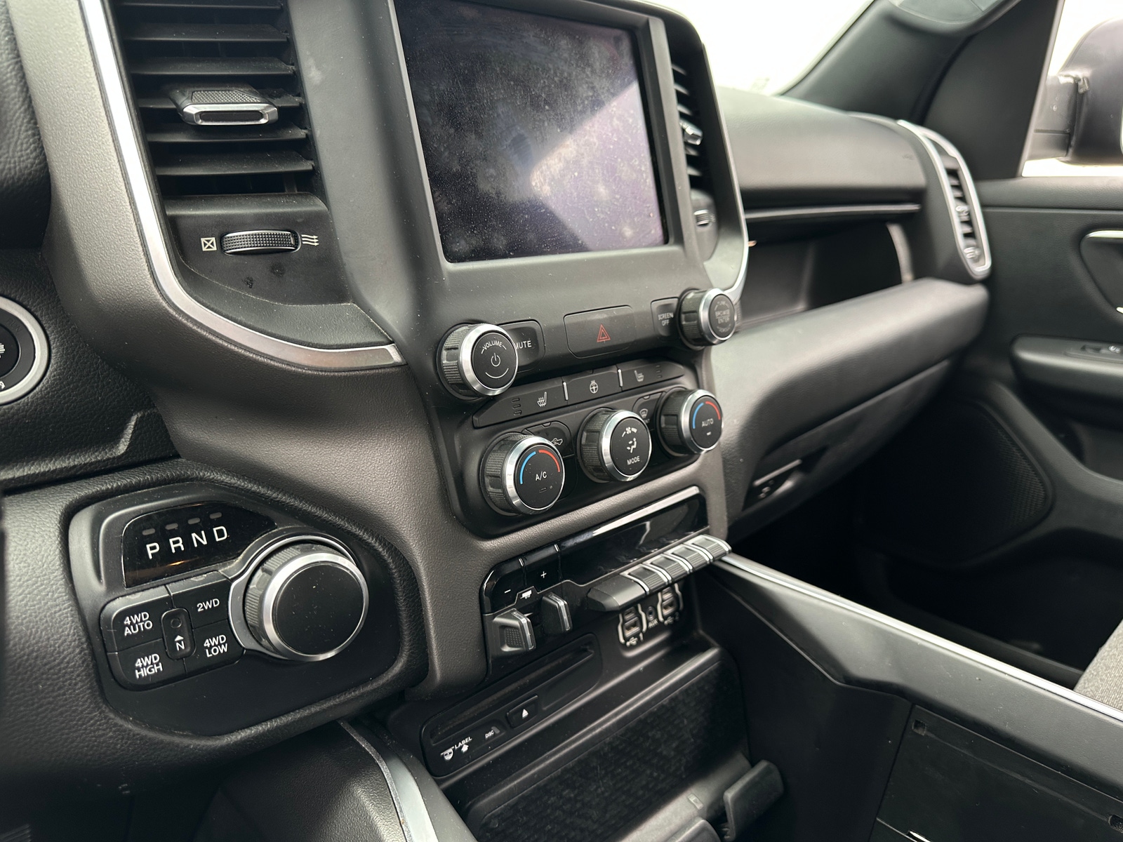 Thumbnail: 2019 RAM 1500 - 4