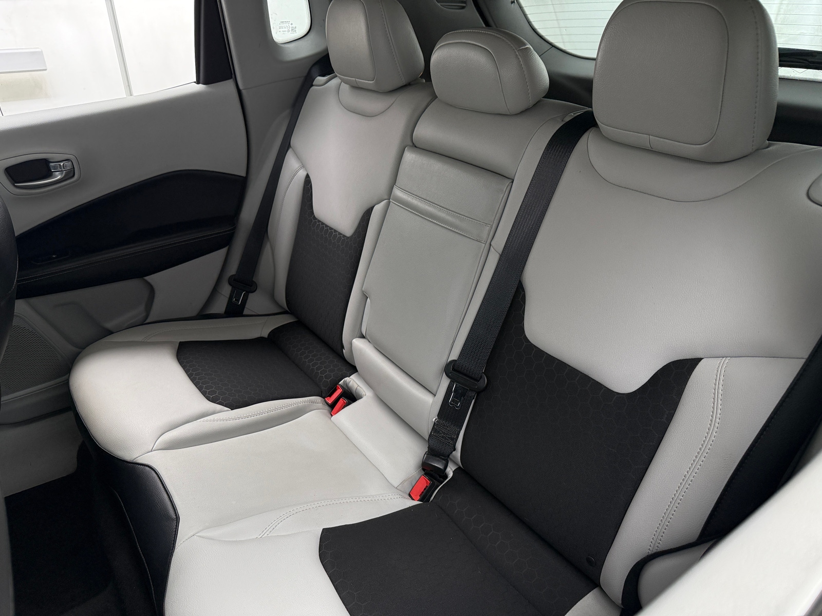 Thumbnail: 2018 Jeep Compass - 6