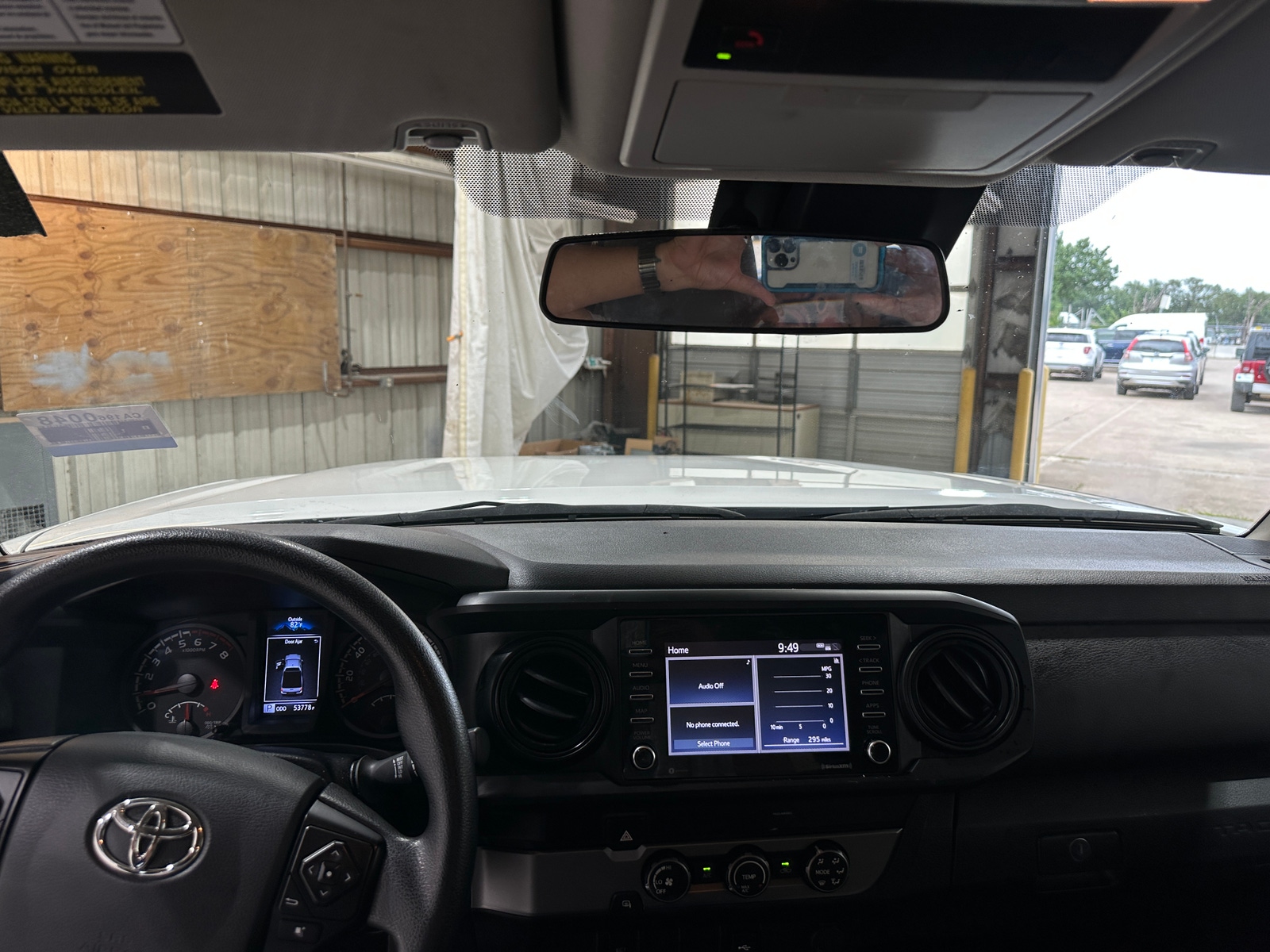 Thumbnail: 2022 Toyota Tacoma - 3