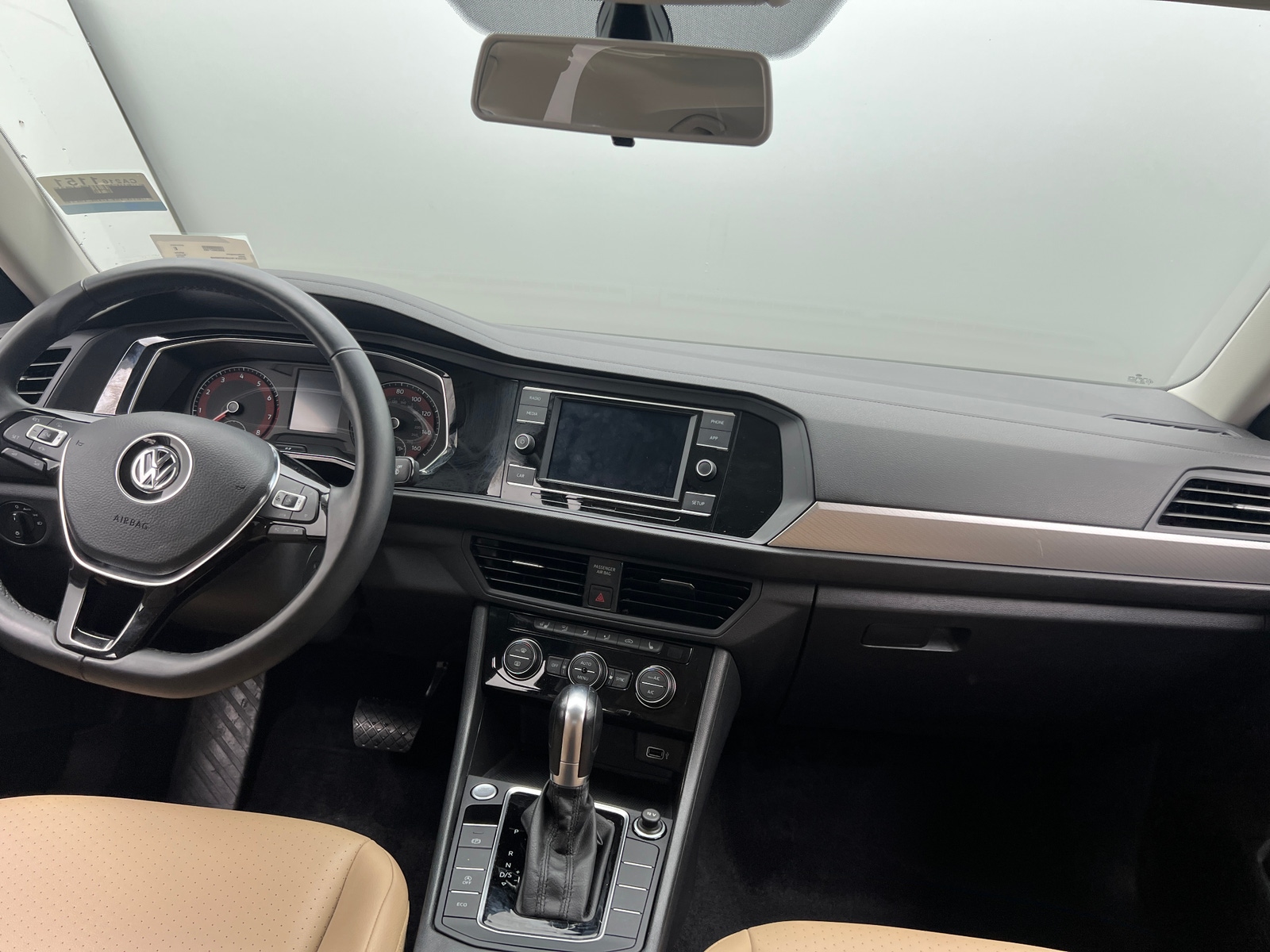 Thumbnail: 2019 Volkswagen Jetta - 2