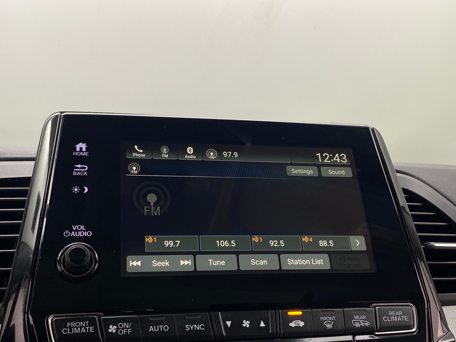 Thumbnail: 2019 Honda Odyssey - 3