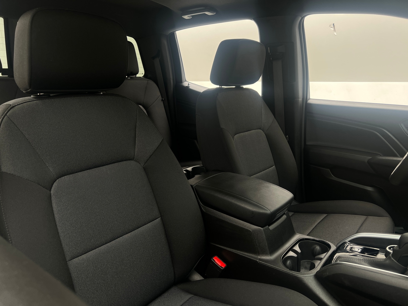 Thumbnail: 2024 Chevrolet Colorado - 2