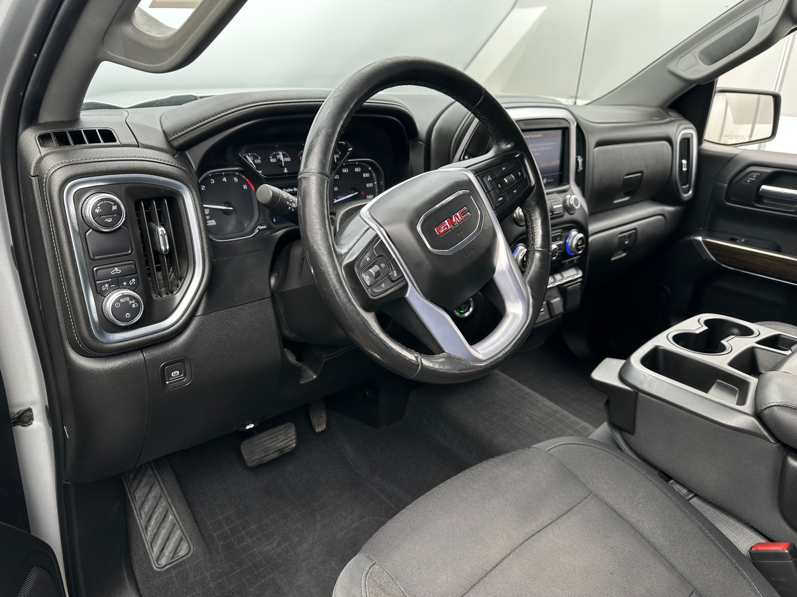 Thumbnail: 2019 GMC Sierra 1500 - 3