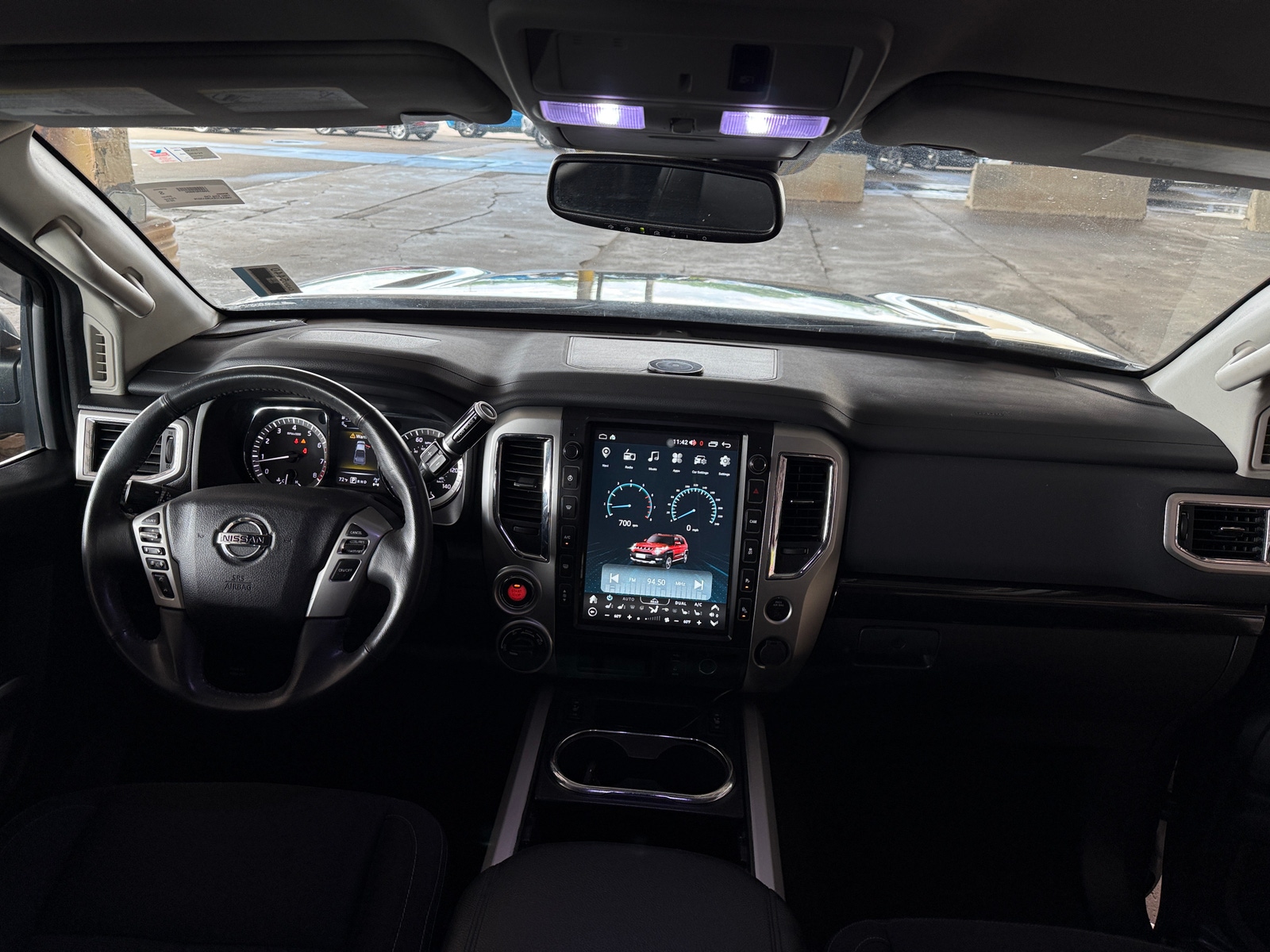 Thumbnail: 2018 Nissan Titan - 3