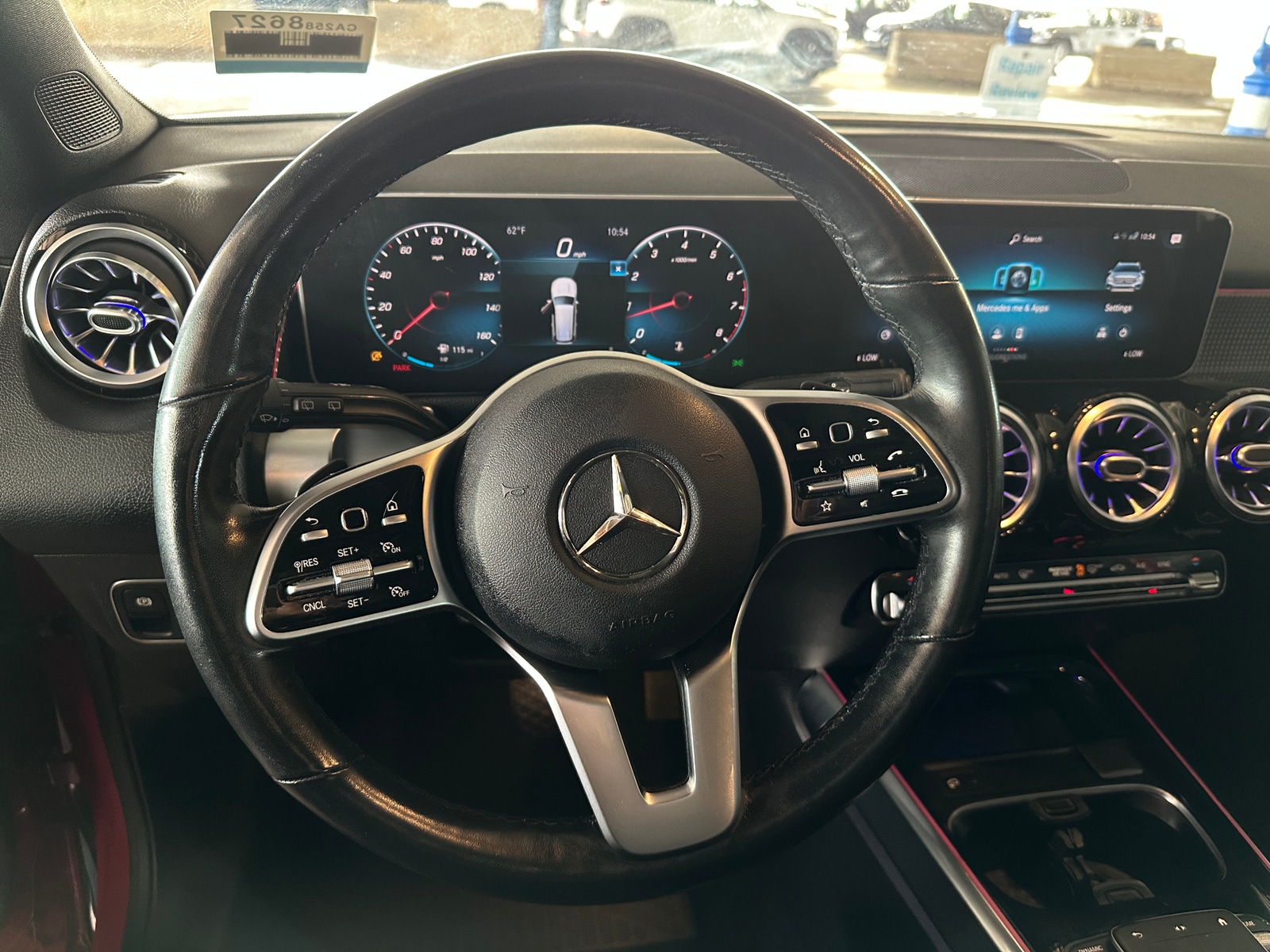 Thumbnail: 2021 Mercedes-Benz GLB - 4